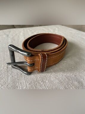 Gap Classic Leather Belt